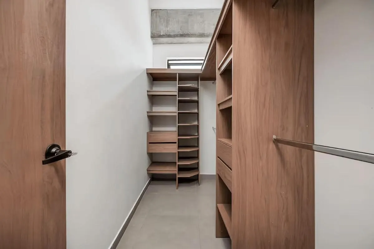 Apartament Poblado, 5 Min To San Lucas Plaza, Free Parking 315 Medellín
