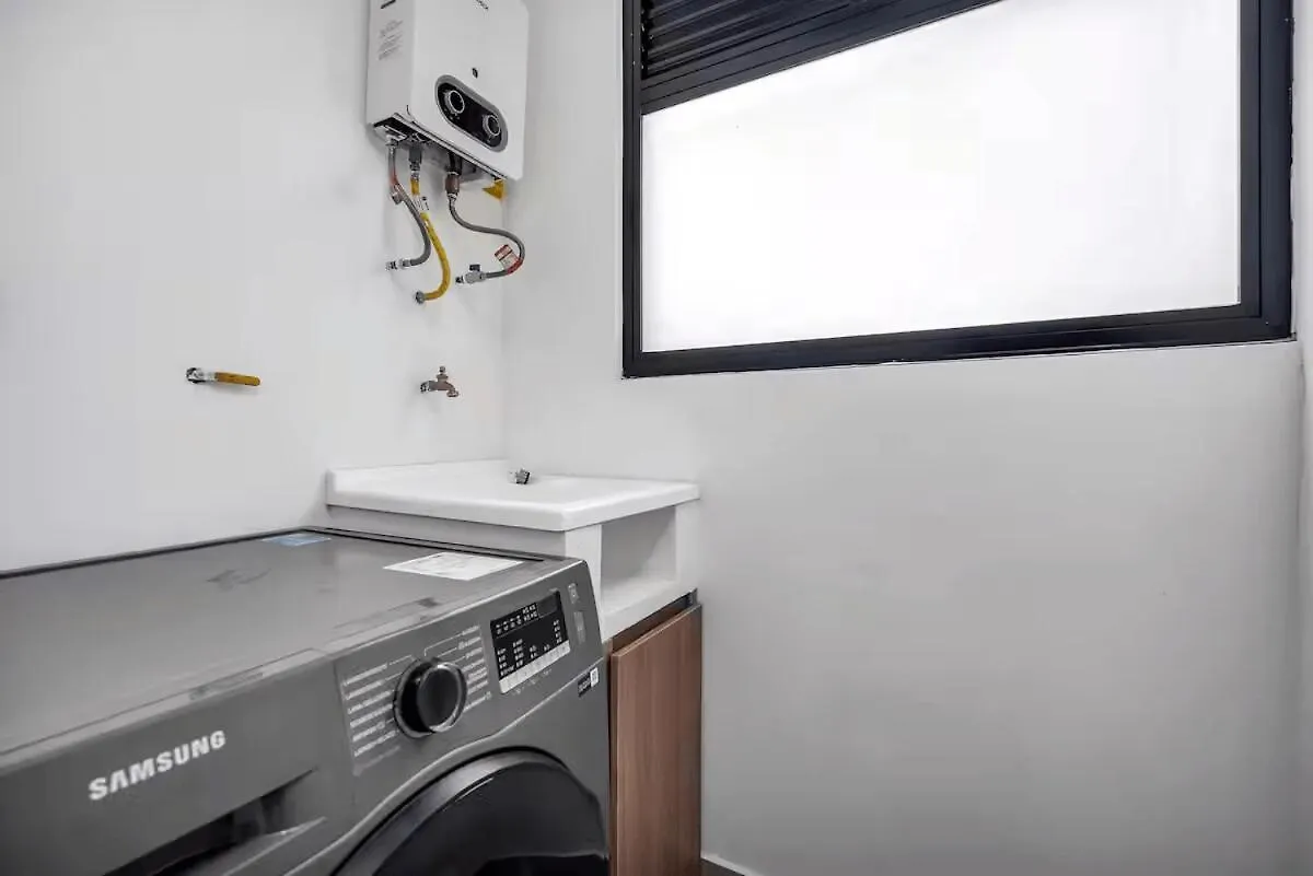 Apartament Poblado, 5 Min To San Lucas Plaza, Free Parking 315 Medellín 0*,  Kolumbia