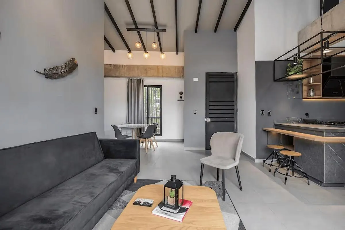 Poblado, 5 Min To San Lucas Plaza, Free Parking 315 Apartment Medellin Colombia